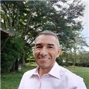 Profesor de contabilidad, a estudiantes que quieran aprender esa asignatura